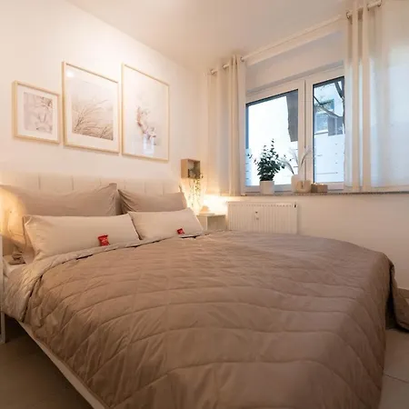 Zentrales Apartment - 73Qm - 2 Sz - Terrasse - Bvb Stadion & Messe Dortmund * Dortmund